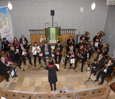 Posaunenchor St. Ilgen ehrte langjährige Mitglieder im Kirchenkonzert