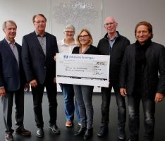 Lions Club Leimen spendet 10.375 € an „Aktion für krebskranke Kinder e. V. Heidelberg“