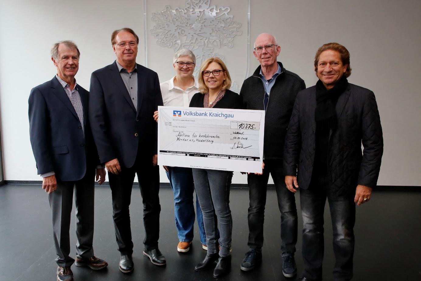 Lions Club Leimen spendet 10.375 € an „Aktion für krebskranke Kinder e. V. Heidelberg“