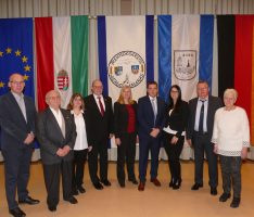 Eleks neuer Bürgermeister György Szelezsán zu Besuch beim Eleker Kulturkreis in Leimen