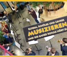 Harmonischer Zusammenklang von Schülern, Lehrern und Eltern am FEG