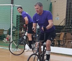 Leimener Radballer bauten Führung aus