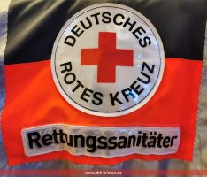 Zwei frisch gebackene Rettungssanitäter beim DRK Leimen