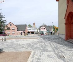Vorplatz der Diljemer Aegidiuskirche: Fertigstellung rückt näher