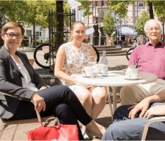 SPD Landtags-Kandidation Andrea Schröder-Ritzrau informiert sich vor Ort in Leimen