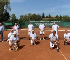 Spaßiges Retro-Turnier im Tennis-Club Leimen – Thomas Ehrnhöfer siegte erneut