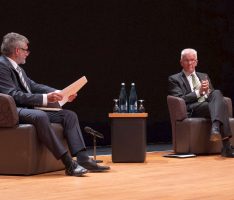 Winfried Kretschmann beantwortete beim Wieslocher Bürgerdialog zahlreiche Fragen
