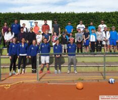 Leimener Tenniscamp Teil II – Drei Tage mit Sonnenbrand, Frostbeulen und Schwimmhäuten
