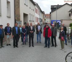 Geheimrat-Schott-Straße offiziell eröffnet  – Verkehrsberuhigung zwischen Turmgasse und Rathausstraße