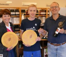Großes Schweizer Raclette Festival am Wochenende im Weingut Adam Müller