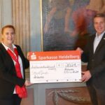 Sparkasse Heidelberg spendet 2.021 € in den Weihnachtsfonds für soziale Zwecke