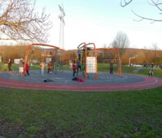 Erster Spatenstich für Jugendtreff „Basket 2“ im Leimener Freizeitgebiet „Am Fischwasser“