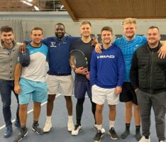 Tennis-Club Blau-Weiß Leimen: Herren gewinnen erstes Match in der Winterrunde