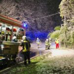 Der April macht, was er will: Nächtlicher Schnee-Einsatz der Nußlocher Feuerwehr