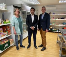 Nail Can spendet der Leimener Tafel 1000 Euro