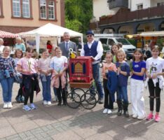Ein Jahr Gauangellocher Wochenmarkt: Eine erfolgreich etablierte Einkaufsmöglichkeit