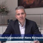 OB Reinwald erläutert die Ergebnisse der Gemeinderats-Sitzung vom 24. November