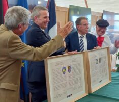 Fête de l’Amitié: Erneuerung der Partnerschaft – Ehrenbürgerschaft für Rudi Sailer