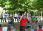 Platzkonzert der Stadt- und Feuerwehrkappelle im kühlen Schatten des Menzerparks