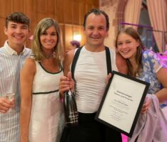 Leimener „Bühnentier“ Wilfried Staber zum Heidelberger Kammersänger ernannt