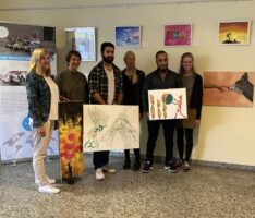 Ausstellung im Bäderpark: „Frieden machen – gelungene Beispiele aus aller Welt“