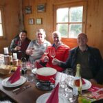 Morgen eröffnet die "Baracca Swiss" - Alphütten-Gastronomie beim Weingut Müller