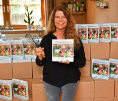 Eppelheimer Kochbuch mit viel „Lesefutter“ – Ein ideales Weihnachtsgeschenk