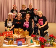 Stimmungsvolle Senioren-Weihnachtsfeier in der Festhalle des Zementwerkes