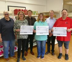 Lions Club Leimen und Stiftung Deutscher Lions spenden 9.000 € an hiesige Tafeln