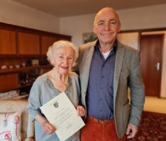 Waltraud Schuhmann zum 90. Geburtstag