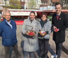 Ein netter Ostergruß der SPD Leimen vom Wochenmarkt