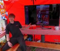 Sandhäuser Jugendfeuerwehr auf Frühlingsmeile: Besucher-Erinnerungsfotos zum Mitnehmen