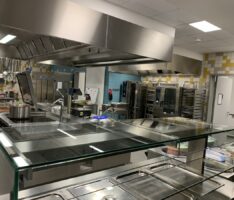 Veterinäramt Bericht 2022: 1722 Betriebe kontrolliert – 340 Mängel, 22 Schließungen