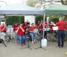 Frühlingsfest im Dr.-Ulla-Schirmer-Haus – Vandalen beschädigen Pavillons