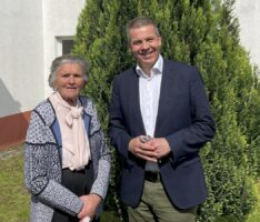 Diljemer Urgestein Elly Weißbrod zum 90. Geburtstag