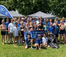 Medaillenregen für SK Neptun beim 51. nationalen Schwimmfest in Waghäusel