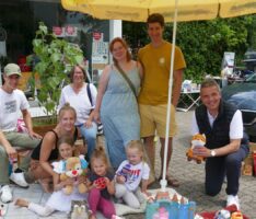 Hofflohmarkt in Leimen-Süd – Verkäufer zufrieden mit Umsatz