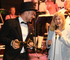 Ausklang der Angellocher Kerwe – </br>Der Schlüssel ist zurück im Rathaus