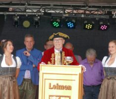 Kerwerede des Schlossherren Wolfgang I. – </br>Es lebe das „Gemeinsame Miteinander“!