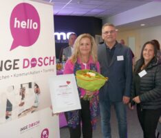 Inge Dosch feierte 25 Jahre Selbständigkeit – Neue Umgebung, neue Firmenfarben