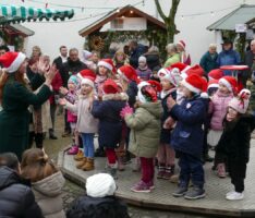 Diljemer Weihnachtsdorf: Klein und gemütlich, die Mischung stimmte, Vereine zufrieden