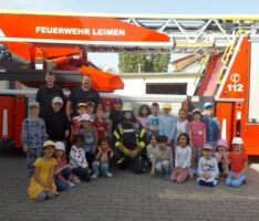 Mautius-Kindergarten auf Entdeckungsreise: </br>Von Unterflurhydranten und Schraubendrehern