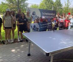 Neptun im Tischtennisfieber – Platte vom Sparkassen- und Giroverband gesponsort