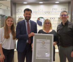 Optik Mattern-Team:  20. Mal in Folge gute Qualität zum fairen Preis