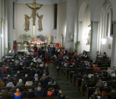 Musikschule spielte in Herz-Jesu-Kirche: Ein Abend voller Musik und Emotionen