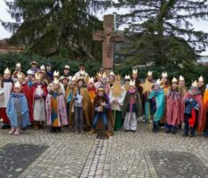 Sternsinger-Aktion 2026 – Alle Infos zum Mitmachen und zum Besuch