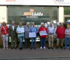 Mit Herz und Scheckbuch: Lions unterstützen Tafel, Lichtblick und AWO-Lädle