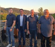 AfD-Kreistagsfraktion Rhein-Neckar setzt weitere zwei Jahre auf Dr. Malte Kaufmann