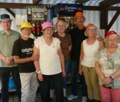 Vive l’amitié! Tigy feiert erfolgreiche Premiere auf der Weinkerwe