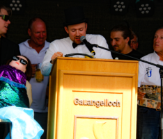 Toller Hecht, Gentle-Mann und Aspirant – Kerwerede sorgt für Lacher